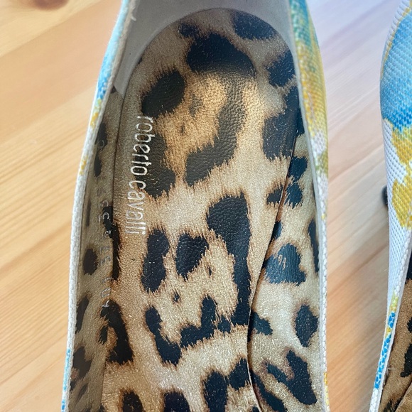 Roberto Cavalli floral kitten heels - Picture 8 of 9